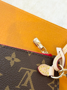LOUIS VUITTON 2024 Neverfull MM Monogram Pochette Wristlet Pouch / Cherry