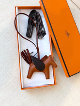 Load image into Gallery viewer, HERMES 2024 Rodeo Pegase PM Bag Charm in Pain D&#39;Epice/Sienne/Mocha
