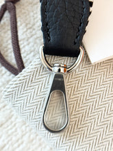 Load image into Gallery viewer, HERMES Evelyne TPM 16 Clemence Leather Amazone Bag - Noir/Ecru/Noir / PHW
