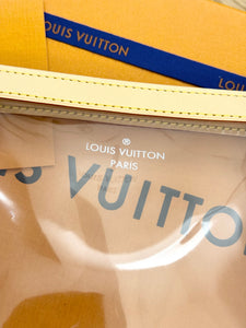 LOUIS VUITTON 2024 Monogram Canvas Translucent Toiletry Pouch 19