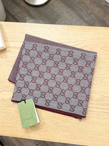 [SOLD] GUCCI 2023 GG Logo Wool Scarf in Burgundy