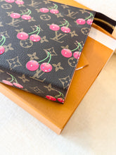 Load image into Gallery viewer, 🍒 LOUIS VUITTON LV x TM Takashi Murakami Monogram Cherry Toiletry Pouch
