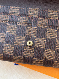 LOUIS VUITTON Damier Ebene Sarah Wallet