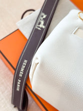 Load image into Gallery viewer, Hermès White Evercolor and Nata Swift Mini 24/24 21 / Palladium Hardware / 2022
