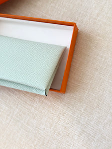 HERMES 2024 Calvi Card Holder in Vert Peppermint / Epsom