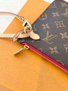 LOUIS VUITTON 2024 Neverfull MM Monogram Pochette Wristlet Pouch / Cherry