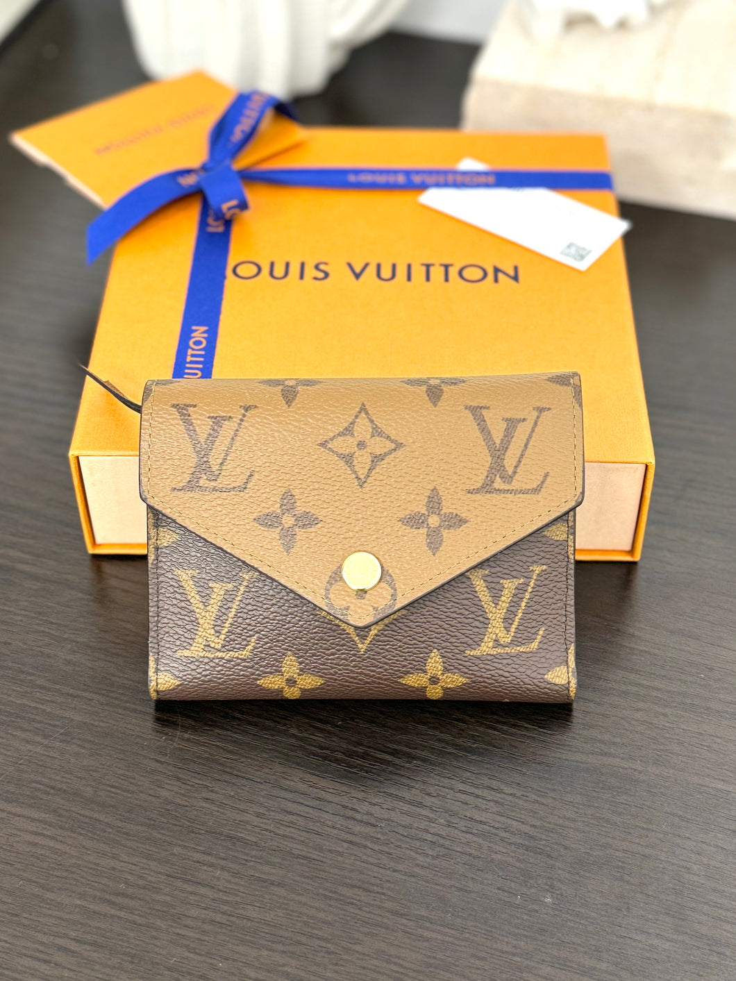 LOUIS VUITTON Monogram Reverse Victorine Wallet