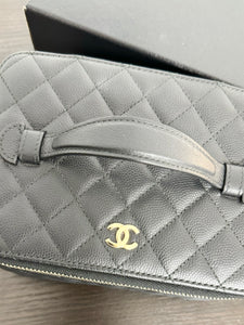 ▪️SOLD▪️CHANEL Caviar Quilted Jewelry Vanity Bag in Black Leather