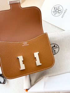 Hermès Constance Slim Wallet Gold Epsom / Silver Hardware