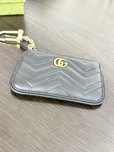 Load image into Gallery viewer, GUCCI GG Marmont Key Case in Black
