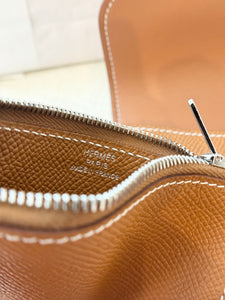Hermès Constance Slim Wallet Gold Epsom / Silver Hardware