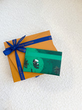 Load image into Gallery viewer, LOUIS VUITTON Golf Green Monogram Heritage Double Card Holder / Green
