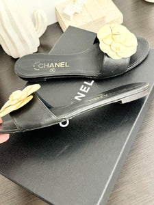 CHANEL Camellia Flower Leather Flat Sandals in Black/White - EU37.5