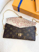Load image into Gallery viewer, LOUIS VUITTON 2025 Cartogram Kirigami Organizer On Chain
