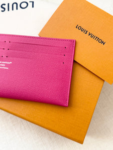 LOUIS VUITTON 2025 Canvas Credit Card Holder / Pondichery Pink
