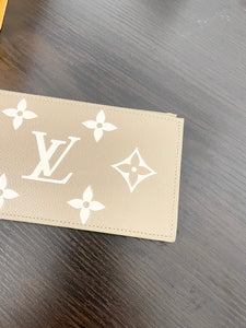 LOUIS VUITTON 2023 Monogram Félicie Empreinte Leather Coin Holder Insert - Khaki