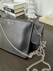 ▪️SOLD▪️PRADA Mini Bandoliera In Pelle City Calf Chain Crossbody Bag - Nero