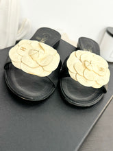 Load image into Gallery viewer, CHANEL Camellia Flower Leather Flat Sandals in Black/White - EU37.5
