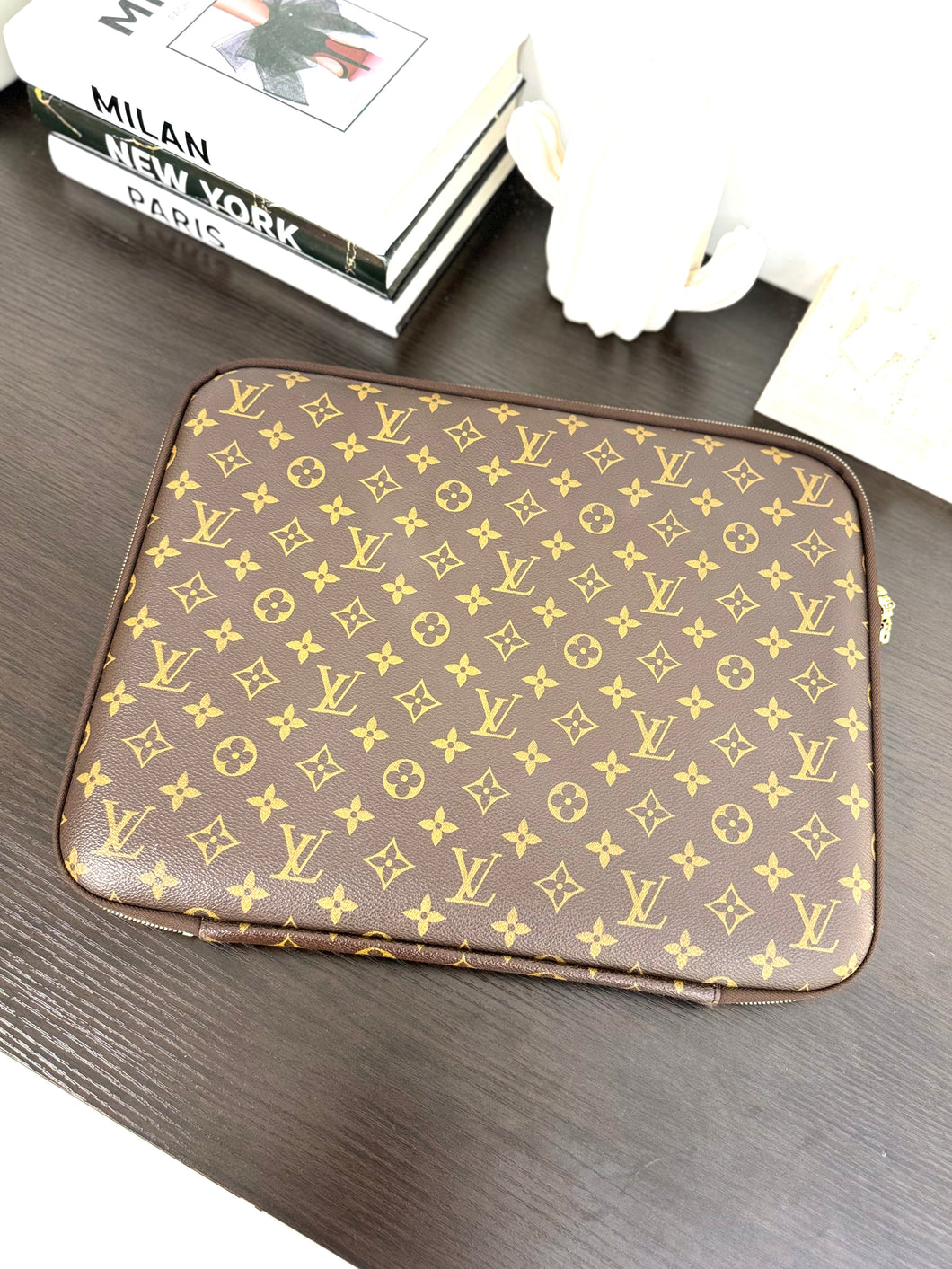 LOUIS VUITTON Monogram Canvas 15 Inch Laptop Case