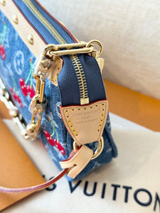 🍒 LOUIS VUITTON LV x TM Takashi Murakami Monogram Denim Pochette Accessoires