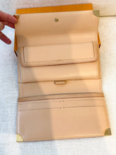 Load image into Gallery viewer, LOUIS VUITTON Takashi Murakami Cherry Blossom Monogram Long Wallet
