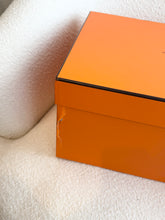 Load image into Gallery viewer, Hermes 2025 Sac Picotin Lock 26 Clemence - Noir / GHW
