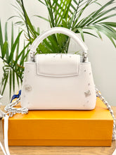 Load image into Gallery viewer, LOUIS VUITTON 2024 - LIMITED EDITION - Capucines Mini Ski Snowflake Satchel Bag
