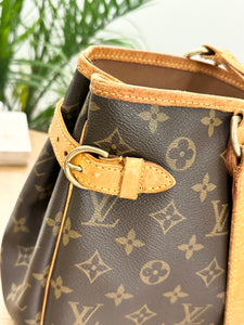 LOUIS VUITTON Monogram Batignolles Horizontal Shoulder Bag