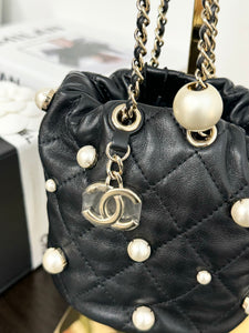 CHANEL 2021 Quilted Pearl Mini About Pearls Drawstring Bucket Bag in Black