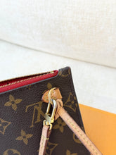 Load image into Gallery viewer, LOUIS VUITTON Neverfull MM Monogram Pochette Wristlet Pouch - Cherry
