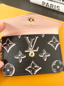 LOUIS VUITTON 2022 Monogram Card Holder in Black