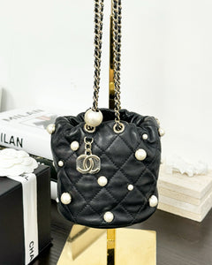 CHANEL 2021 Quilted Pearl Mini About Pearls Drawstring Bucket Bag in Black