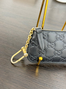 GUCCI Guccisima Leather Key Case in Black