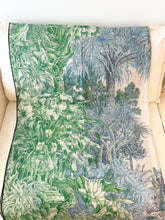Load image into Gallery viewer, HERMES 2024 All&#39;Orto Botanico di Palermo Shawl 140 / Vert Vif / Naturel / Bleu
