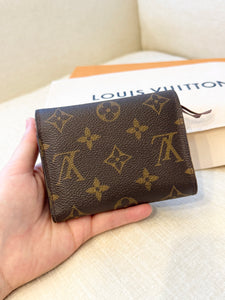 LOUIS VUITTON Monogram Canvas Victorine Compact Wallet