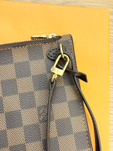 LOUIS VUITTON Neverfull MM Damier Ebene Pochette Wristlet Pouch in Cherry