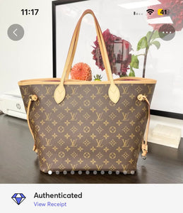 LOUIS VUITTON 2022 Monogram Neverfull MM Tote in Pivoine Pink