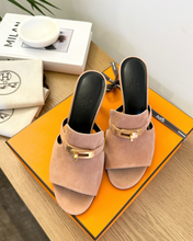 Load image into Gallery viewer, HERMES Suede Cute High Heel Sandals - (EU)37.5
