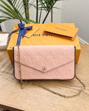 Load image into Gallery viewer, LOUIS VUITTON Félicie Pochette Empriente Leather Crossbody Bag - Rose Poudre
