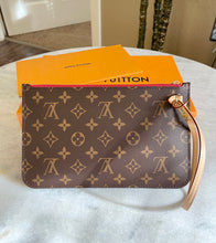 Load image into Gallery viewer, Louis Vuitton 2022 Neverfull MM Monogram Wristlet Pouch in Cherry
