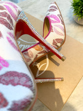 Load image into Gallery viewer, CHRISTIAN LOUBOUTIN Metallic Lurex Lips Print Strass Cosmopump 100 Pumps EU37.5
