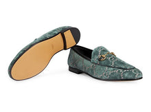 Load image into Gallery viewer, [SOLD] GUCCI Jordaan GG Velvet Effect Women’s Loafers in Emerald Green (EU)38
