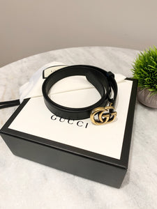 GUCCI Double G Buckle Skinny Leather Belt In Black 70/28