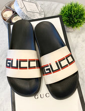 Load image into Gallery viewer, GUCCI Women’s Stripe Rubber Slide Sandals US8
