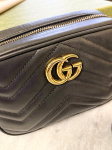 GUCCI GG Marmont Mini Crossbody Bag in Black