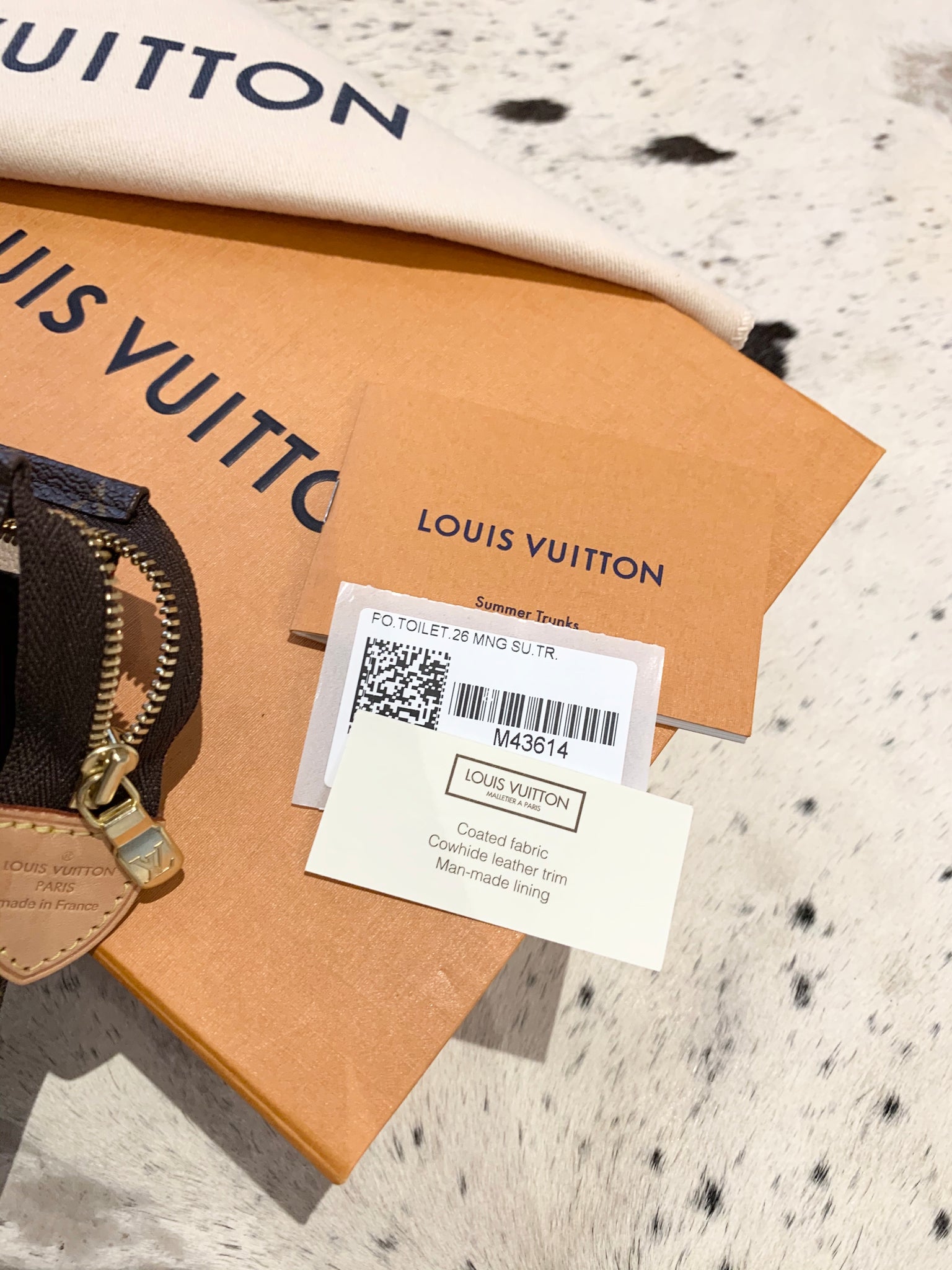 NEW IN BOX Louis Vuitton SUMMER TRUNKS Toiletry 26 Pouch Pouchette