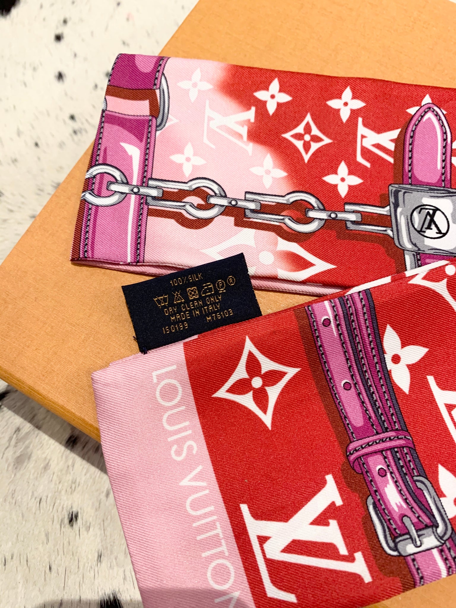 Louis Vuitton Pink Silk Confidential Bandeau Scarf