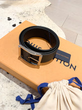 Load image into Gallery viewer, LOUIS VUITTON Men’s Reverso 40mm Reversible Belt In Black 95/38
