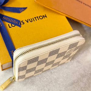 LOUIS VUITTON Damier Azur Zippy Coin Purse Padlock In Beige