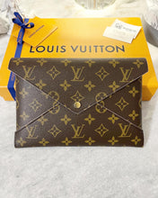 Load image into Gallery viewer, LOUIS VUITTON Monogram Large Kirigami Pochette
